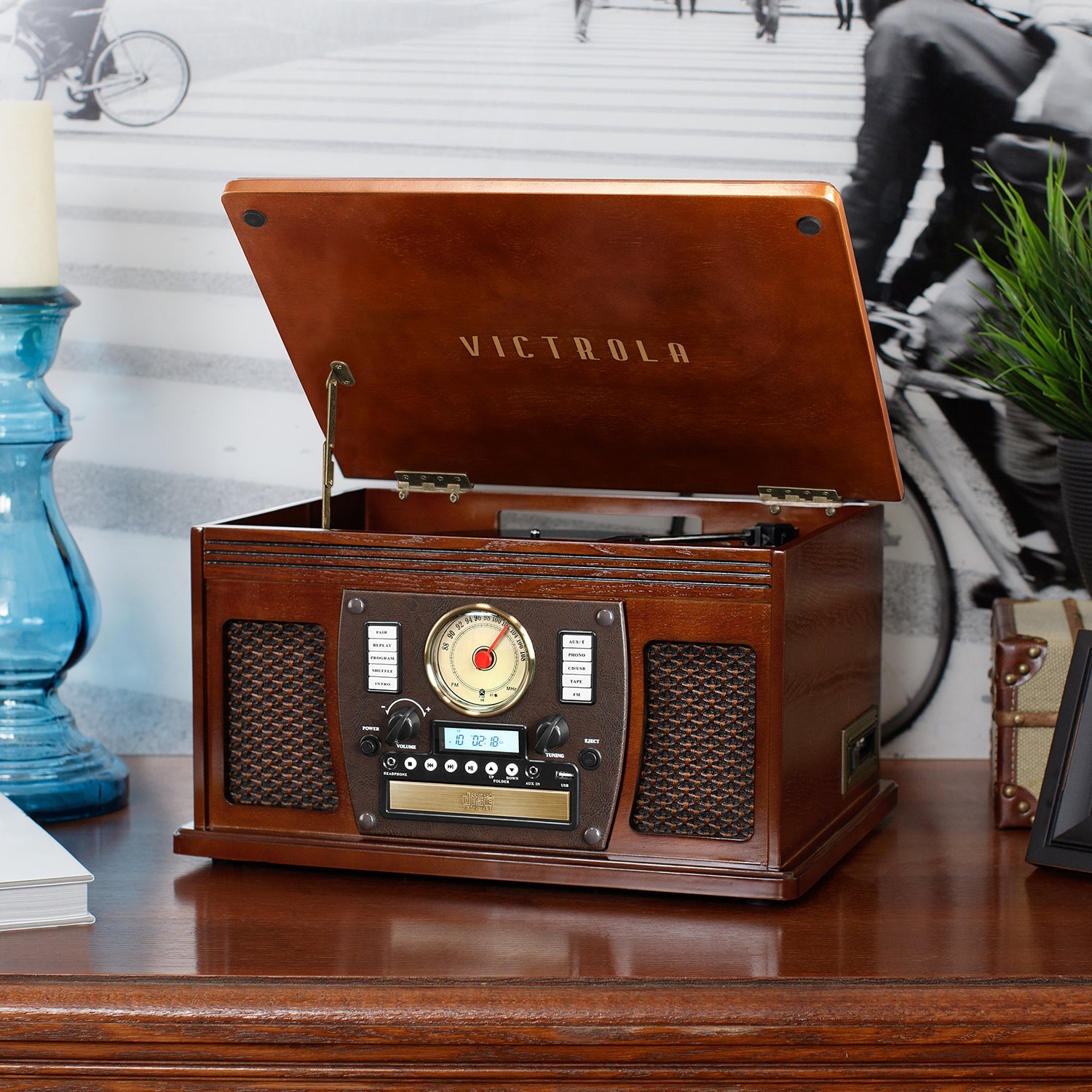 Navigator 8-in-1 Wood Record Player